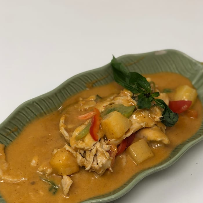 G1. Gang Garee (Red Curry).